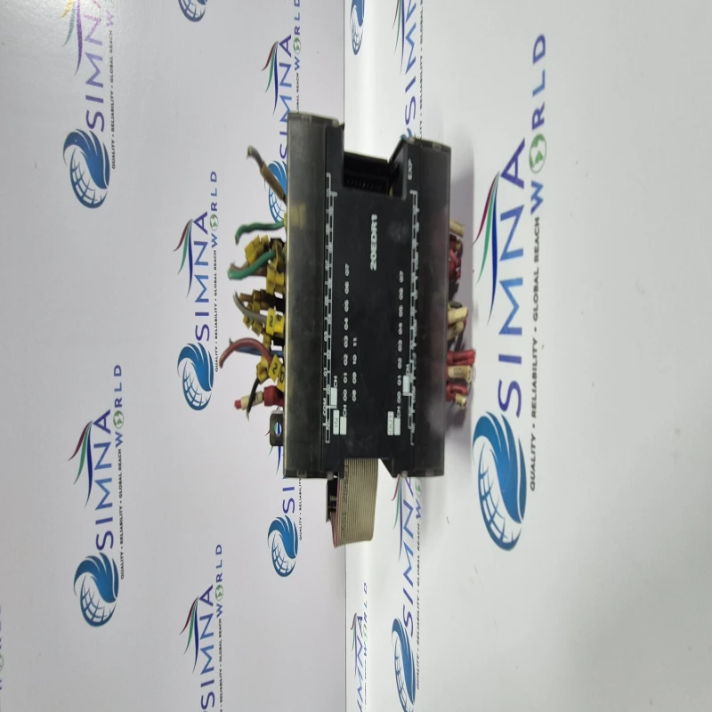 Omron CP1W-20EDR1 I/O Expansion Module thumbnail 3